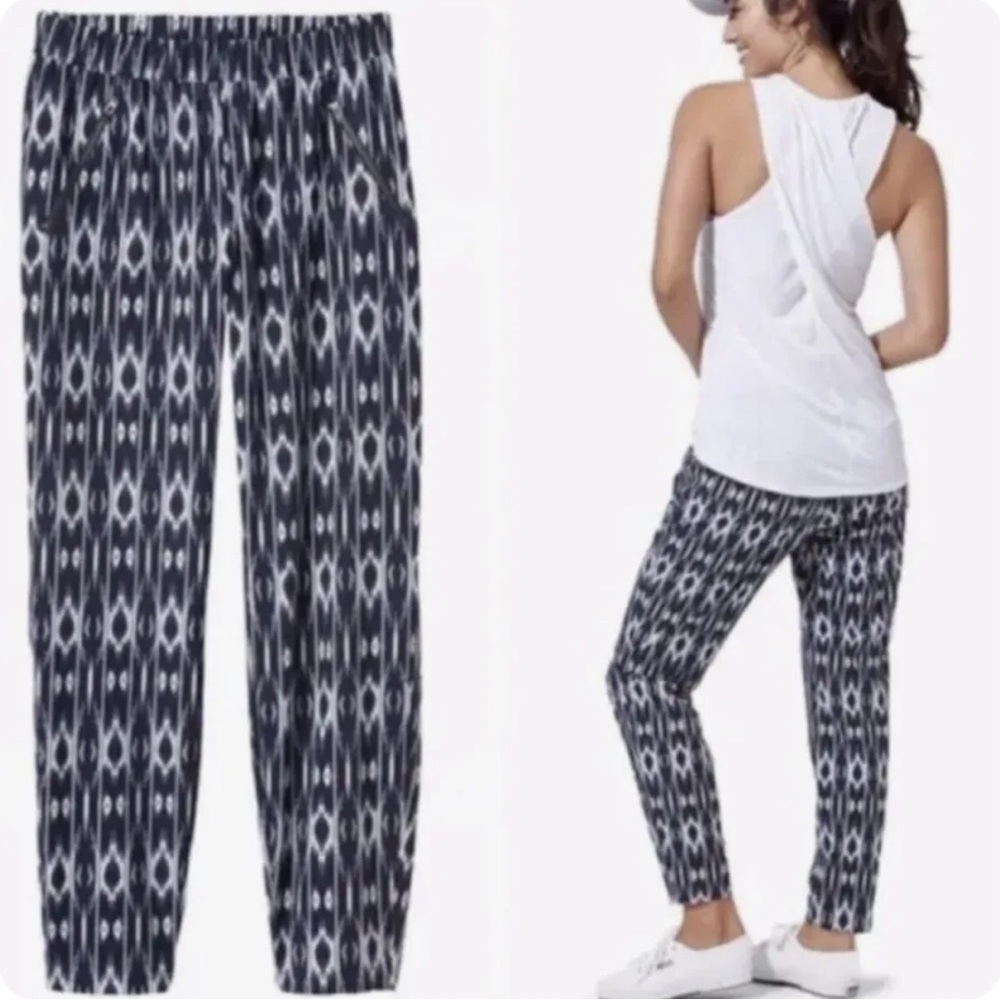 ATHLETA Pants Ikat Reflection Aspire Ankle Blue White 212903